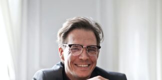 Jakie dokumenty są potrzebne do skorzystania z faktoringu zagranicznego?