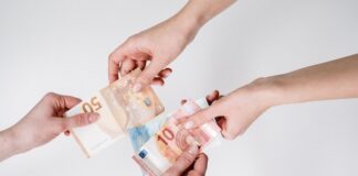 Czym różnią się pożyczki prywatne z zabezpieczeniem od pożyczek bankowych?